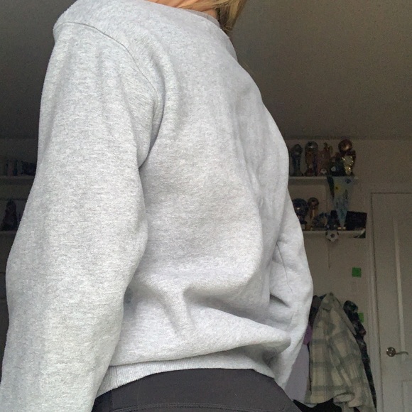 TNA Sweatshirt! - Picture 3 of 4